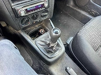 Volkswagen golf 1.9 tdi car 2002 | 19-js-gn i - afbeelding 19 van  19