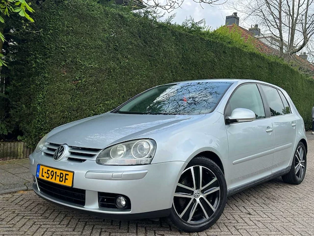 Volkswagen golf 2.0 fsi comfortline, l-591-bf - afbeelding 2 van  8