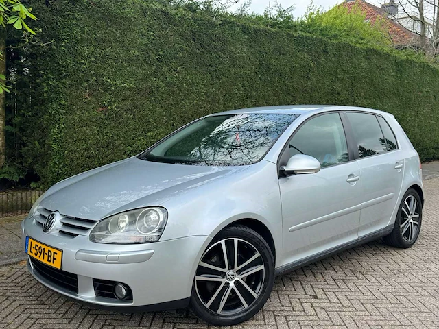 Volkswagen golf 2.0 fsi comfortline, l-591-bf - afbeelding 4 van  8
