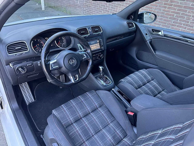 Volkswagen golf 2.0 gti car 2011 | x-506-kg - afbeelding 3 van  25