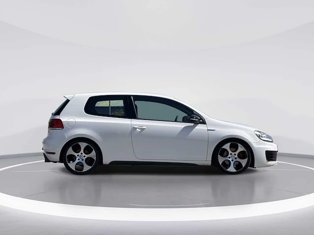 Volkswagen golf 2.0 gti car 2011 | x-506-kg - afbeelding 23 van  25