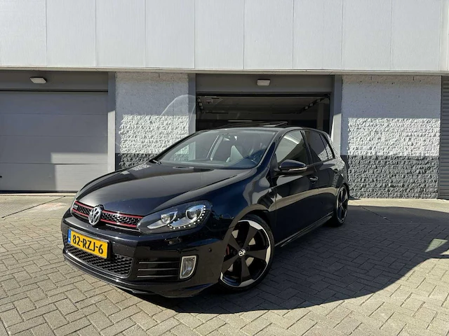 Volkswagen golf 2.0 gti edition 35 automaat, 82-rzj-6 - afbeelding 1 van  14