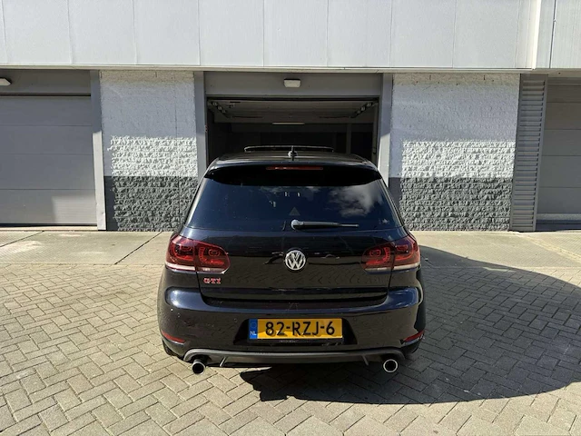 Volkswagen golf 2.0 gti edition 35 automaat, 82-rzj-6 - afbeelding 9 van  14