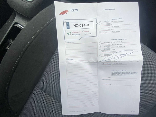 Volkswagen golf 2.0 tdi highline bluemotion| hz-014-r i - afbeelding 25 van  31