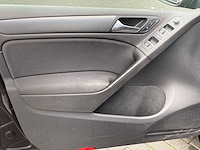 Volkswagen golf 2.0 tdi highline bluemotion| hz-014-r i - afbeelding 4 van  31