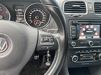 Volkswagen golf 2.0 tdi highline bluemotion| hz-014-r i - afbeelding 13 van  31