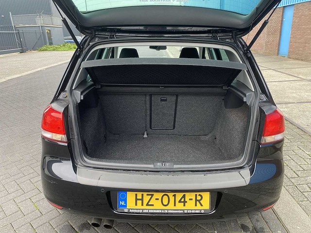 Volkswagen golf 2.0 tdi highline bluemotion| hz-014-r i - afbeelding 19 van  31