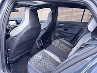 Volkswagen golf 2.0 tdi r-line 2020 | p-066-rk i - afbeelding 20 van  32