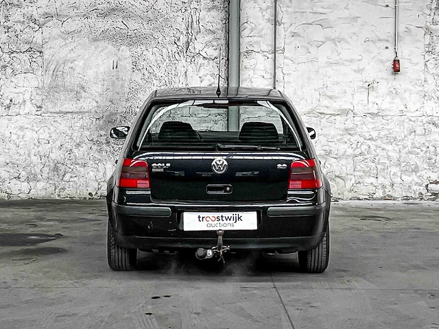 Volkswagen golf 2.0 trendline 116pk 2000, 32-dt-zh - afbeelding 2 van  26