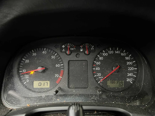 Volkswagen golf 2.0 trendline 116pk 2000, 32-dt-zh - afbeelding 13 van  26