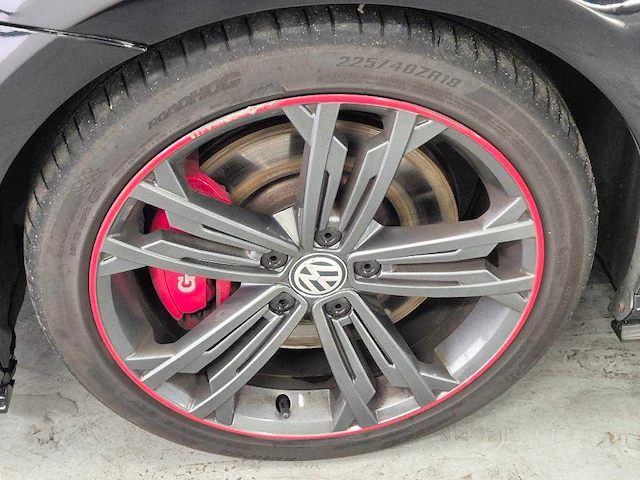 Volkswagen golf 2.0 tsi gti performance 2019 | s-779-ht - afbeelding 18 van  29