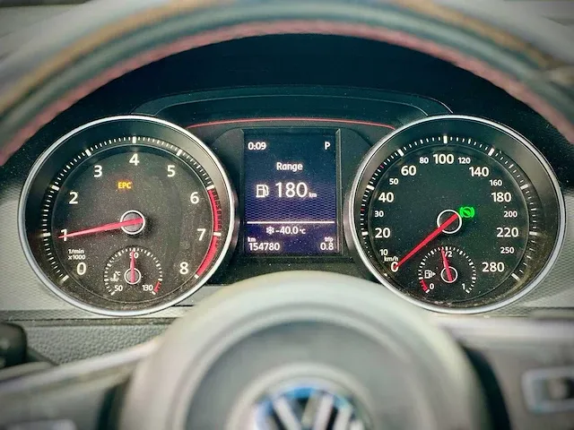 Volkswagen golf 2.0 tsi gti performance automaat dsg, 9-klz-48 - afbeelding 10 van  18