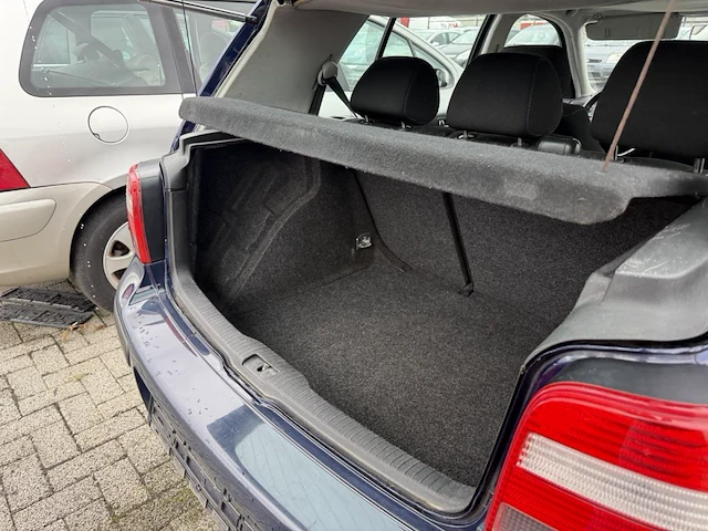 Volkswagen golf, 2003 - afbeelding 10 van  31