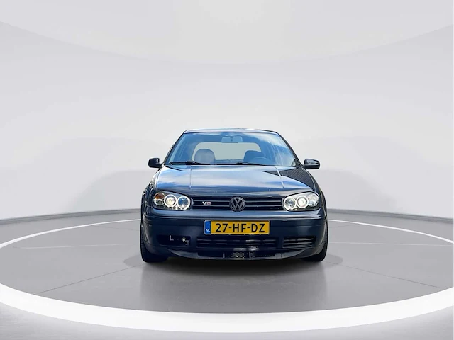 Volkswagen golf 2.3 v5 highline 2001 | 27-hf-dz i - afbeelding 17 van  23
