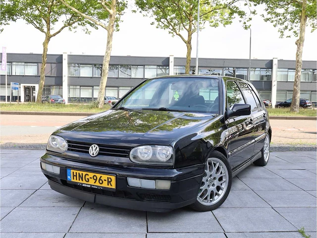 Volkswagen golf 2.8 vr6 1996, hng-96-r - afbeelding 1 van  27