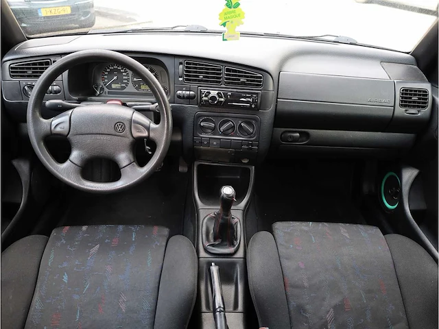 Volkswagen golf 2.8 vr6 1996, hng-96-r - afbeelding 6 van  27