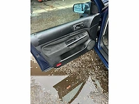 Volkswagen golf 4 personenauto - afbeelding 4 van  13