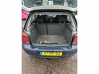 Volkswagen golf 4 personenauto - afbeelding 10 van  13