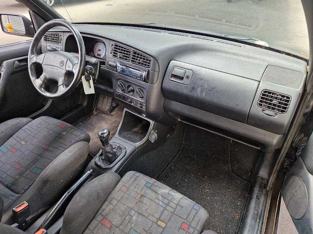 Volkswagen golf cabriolet 1.8, rz-dl-66 - afbeelding 12 van  14