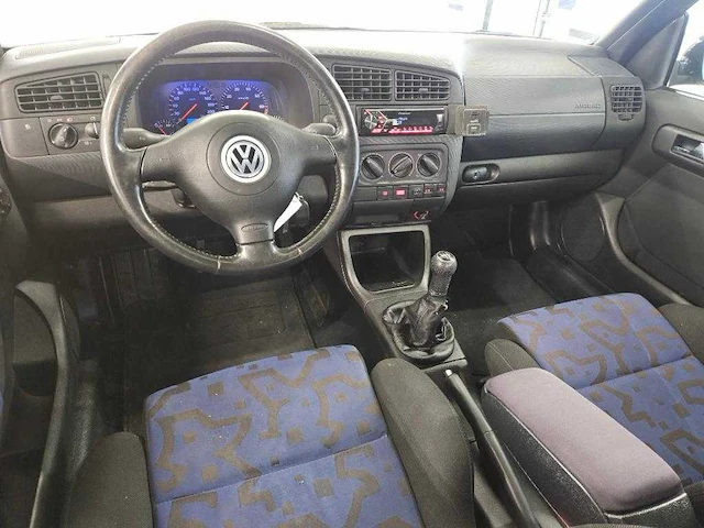 Volkswagen golf cabriolet 1.8 trendline, 34-fd-ff - afbeelding 8 van  10