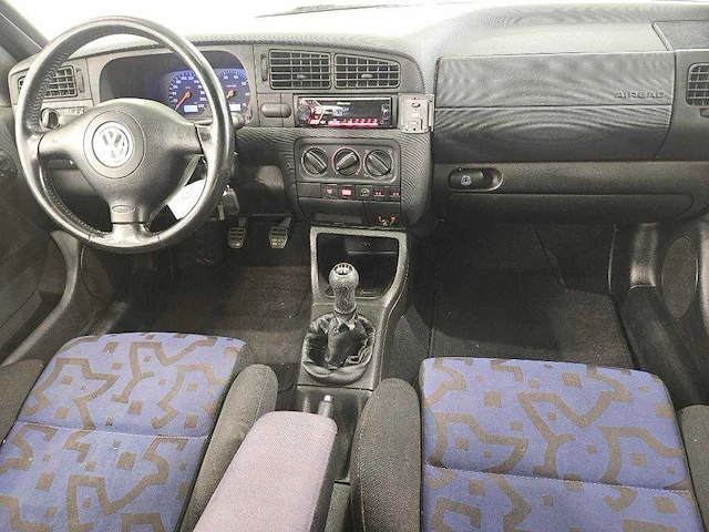 Volkswagen golf cabriolet 1.8 trendline, 34-fd-ff - afbeelding 9 van  10