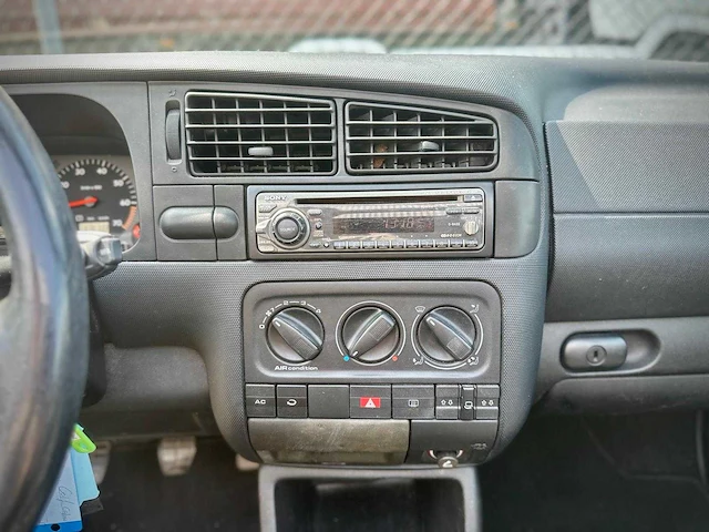 Volkswagen golf cabriolet 1.8 trendline, xl-vr-58 - afbeelding 2 van  12