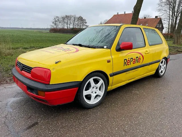 Volkswagen golf circuit - afbeelding 16 van  19