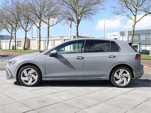 Volkswagen golf gte 1.4 e-hybrid phev 245pk automaat camera carplay/android adaptive navi led dab - afbeelding 12 van  34