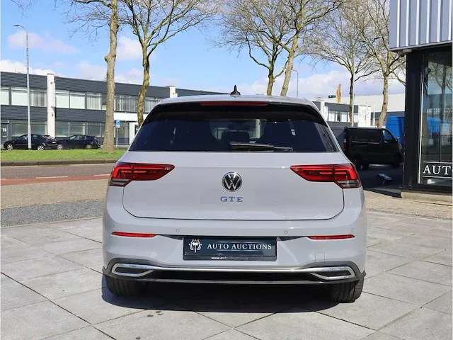 Volkswagen golf gte 1.4 e-hybrid phev 245pk automaat camera carplay/android adaptive navi led dab - afbeelding 29 van  34