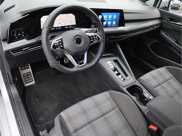 Volkswagen golf gte 1.4 e-hybrid phev 245pk automaat camera stoel&stuur verwarming adaptive led dab carplay - afbeelding 2 van  33