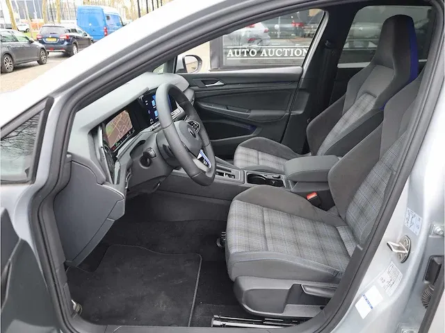 Volkswagen golf gte 1.4 e-hybrid phev 245pk automaat camera stoel&stuur verwarming adaptive led dab carplay - afbeelding 3 van  33