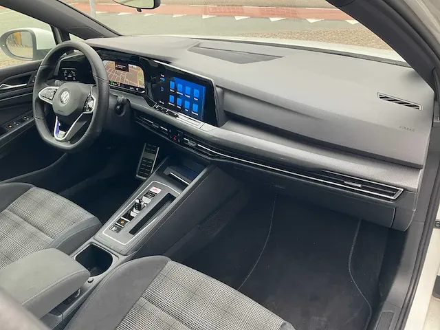 Volkswagen golf gte 1.4 ehybrid phev 245pk automaat 2021 achteruitrijcamera virtual cockpit carplay/android led dab - afbeelding 5 van  31