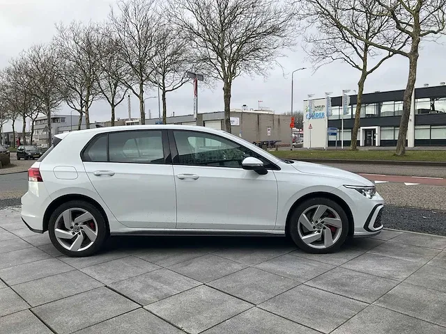Volkswagen golf gte 1.4 ehybrid phev 245pk automaat 2021 achteruitrijcamera virtual cockpit carplay/android led dab - afbeelding 28 van  31