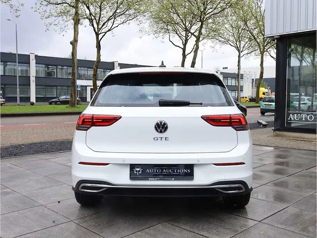 Volkswagen golf gte 1.4 ehybrid phev 245pk automaat 2021 adaptive cruise stoel&stuurverwarming carplay navi - afbeelding 27 van  32