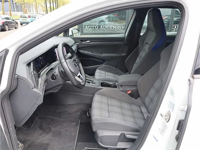 Volkswagen golf gte 1.4 ehybrid phev 245pk automaat 2021 adaptive cruise stoel&stuurverwarming carplay navi - afbeelding 3 van  32