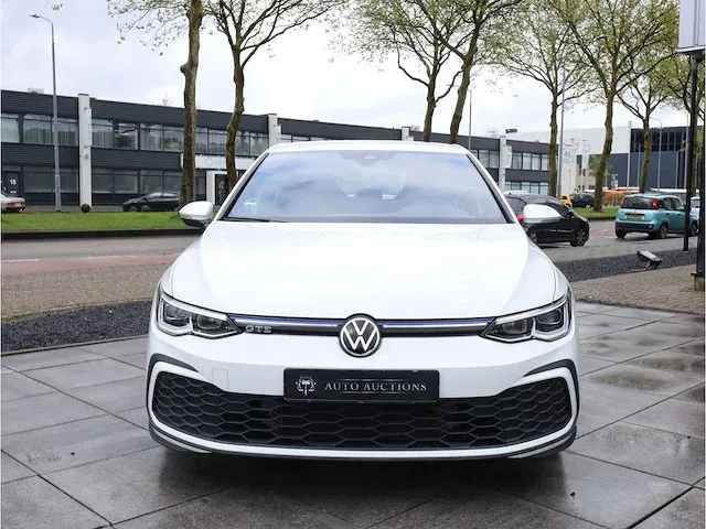 Volkswagen golf gte 1.4 ehybrid phev 245pk automaat 2021 adaptive cruise stoel&stuurverwarming carplay navi - afbeelding 31 van  32