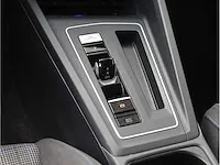 Volkswagen golf gte 1.4 ehybrid phev 245pk automaat 2021 keyless dodehoeksensor 18''inch led mistlampen adaptive - afbeelding 16 van  34