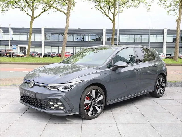 Volkswagen golf gte 1.4 ehybrid phev 245pk automaat 2021 keyless dodehoeksensor 18''inch led mistlampen adaptive - afbeelding 34 van  34