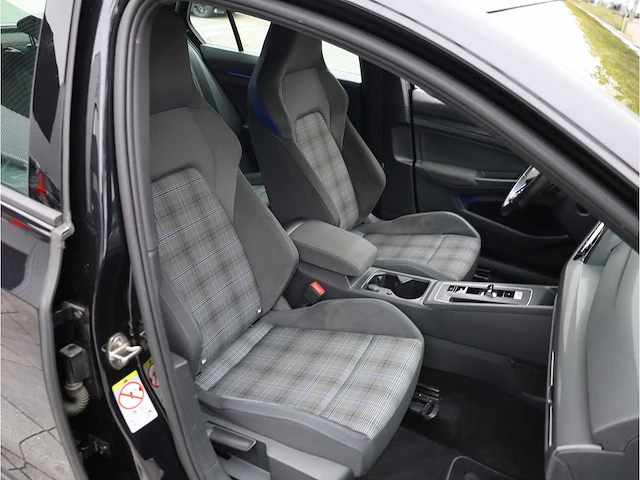 Volkswagen golf gte 1.4 ehybrid phev 245pk automaat 2022 - afbeelding 26 van  38