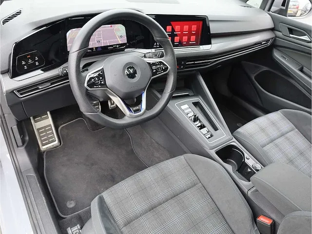 Volkswagen golf gte 1.4 ehybrid phev 245pk panodak keyless camera dodehoek 18''inch stoel&stuurverwarming adaptive - afbeelding 3 van  34