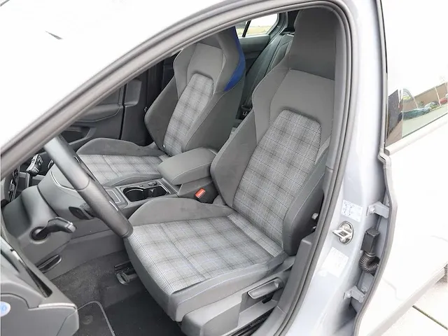 Volkswagen golf gte 1.4 ehybrid phev 245pk panodak keyless camera dodehoek 18''inch stoel&stuurverwarming adaptive - afbeelding 5 van  34