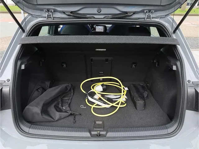 Volkswagen golf gte 1.4 ehybrid phev 245pk panodak keyless camera dodehoek 18''inch stoel&stuurverwarming adaptive - afbeelding 28 van  34