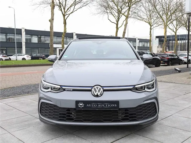 Volkswagen golf gte 1.4 ehybrid phev 245pk panodak keyless camera dodehoek 18''inch stoel&stuurverwarming adaptive - afbeelding 33 van  34