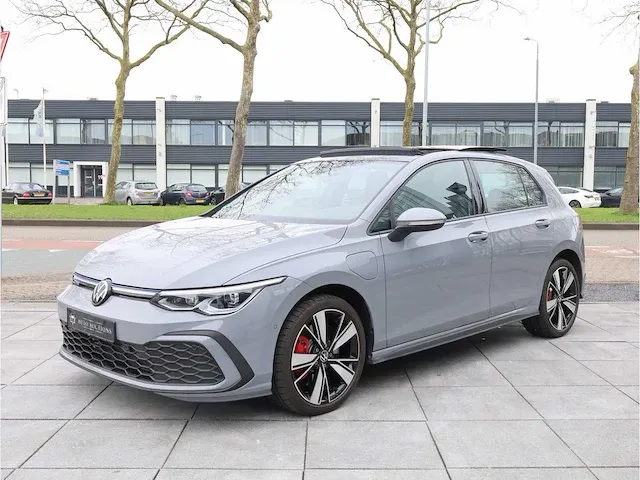 Volkswagen golf gte 1.4 ehybrid phev 245pk panodak keyless camera dodehoek 18''inch stoel&stuurverwarming adaptive - afbeelding 34 van  34