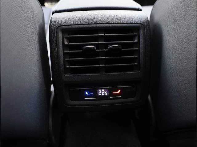 Volkswagen golf gte 1.5 ehybrid phev 272pk automaat 2025 - afbeelding 37 van  48