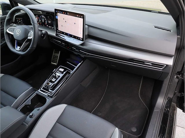 Volkswagen golf gte 1.5 ehybrid phev 272pk automaat 2025 - afbeelding 41 van  48