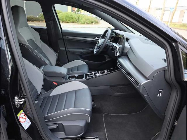 Volkswagen golf gte 1.5 ehybrid phev 272pk automaat 2025 - afbeelding 42 van  48