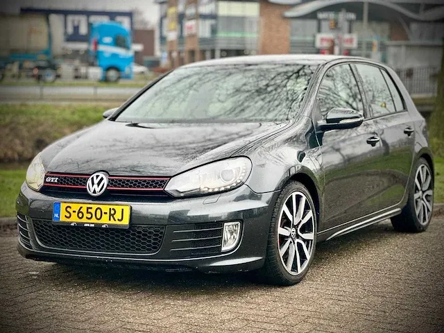Volkswagen golf gti 2.0, s-650-rj - afbeelding 1 van  32