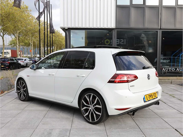 Volkswagen golf gti 2.0 tsi 220pk automaat 2016 - afbeelding 23 van  31