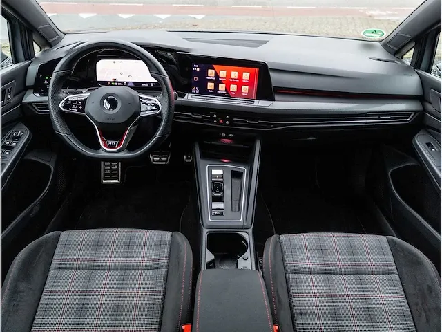 Volkswagen golf gti 2.0 tsi 245pk automaat 2020 achteruitrijcamera stoel & stuurverwarming led mistlampen 19"inch - afbeelding 6 van  39